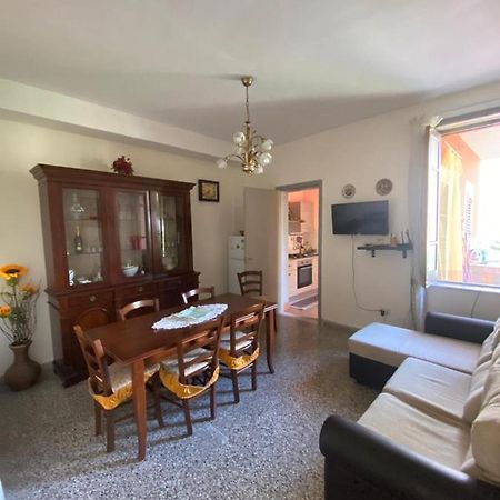 Casa Vacanza Санта-Тереза-ди-Рива Экстерьер фото