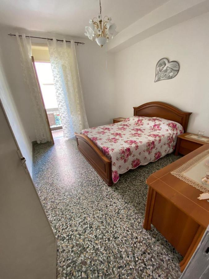 Casa Vacanza Санта-Тереза-ди-Рива Экстерьер фото