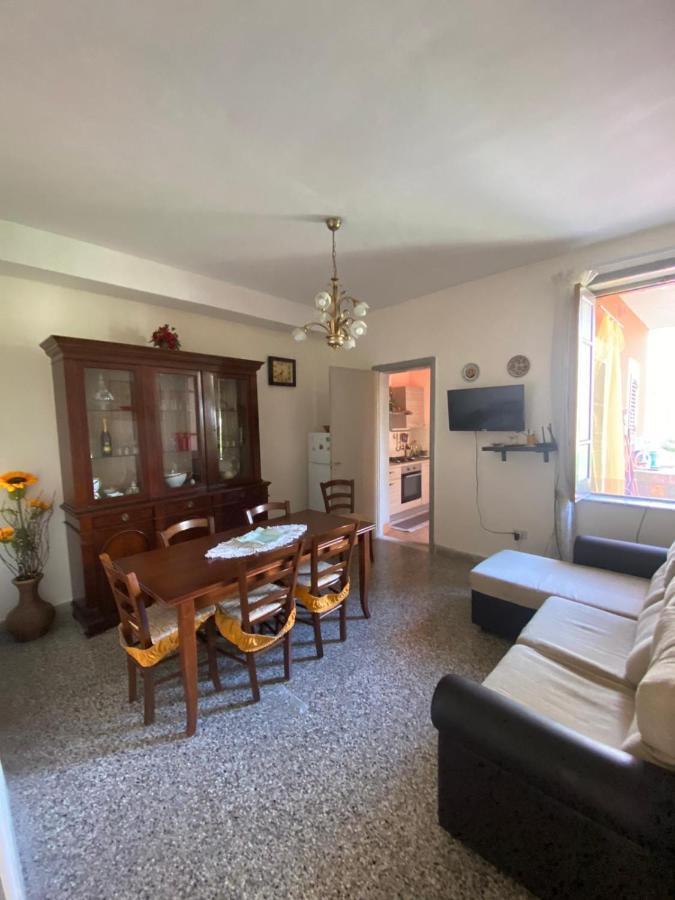 Casa Vacanza Санта-Тереза-ди-Рива Экстерьер фото